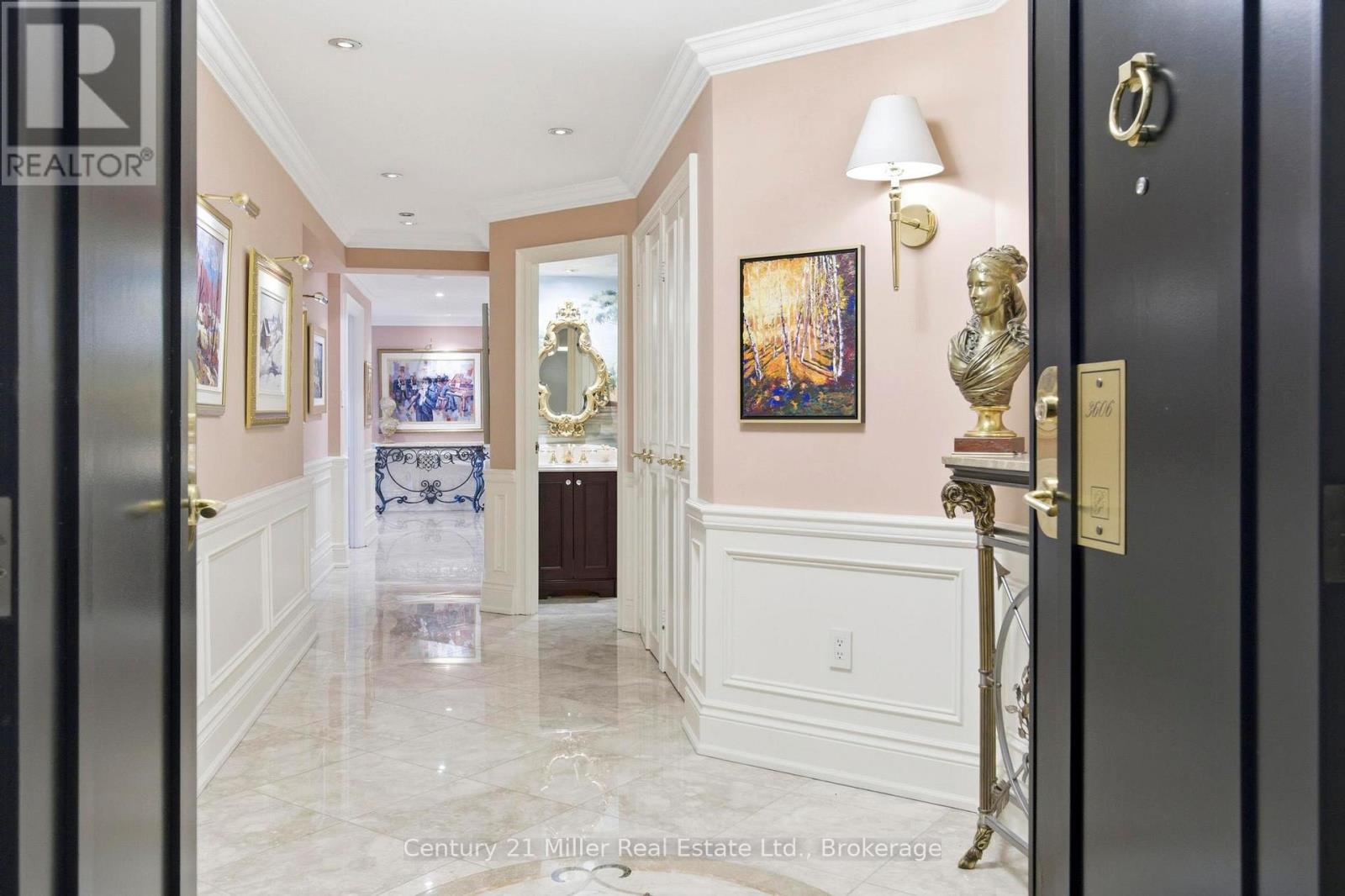 3606 - 2045 Lake Shore Boulevard W, Toronto, Ontario  M8V 2Z6 - Photo 3 - W12642912