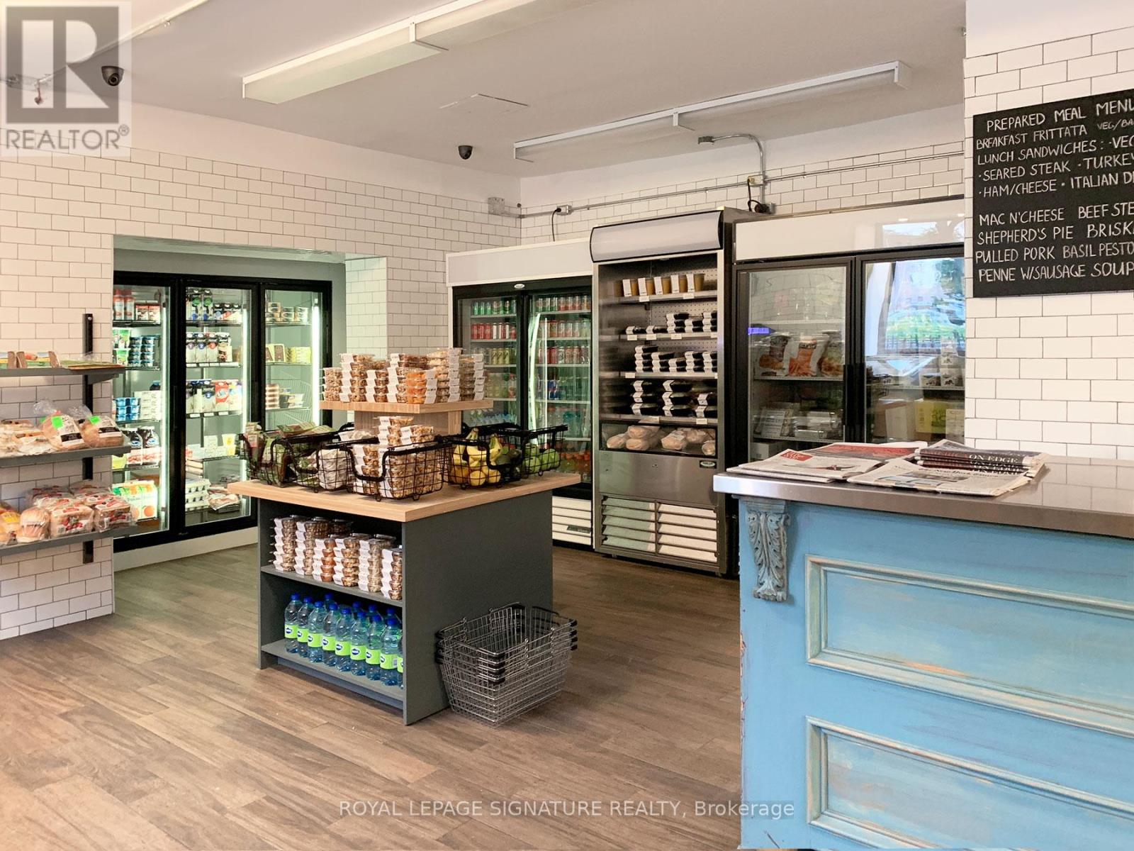 304 - 394 Avenue Road, Toronto (Casa Loma), Ontario  M4V 2H4 - Photo 9 - C12642658