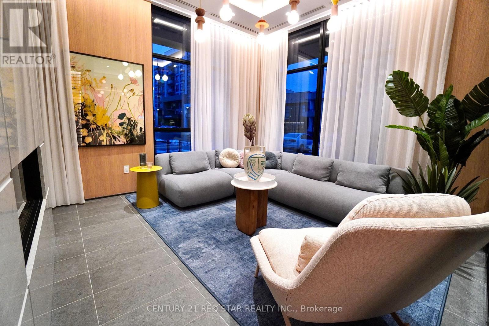 417 - 720 Whitlock Avenue, Milton, Ontario  L9E 2B5 - Photo 3 - W12642806