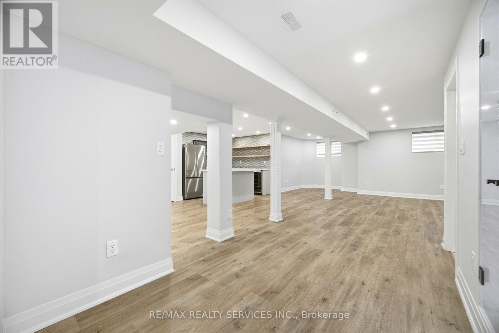 72 Bonnieglen Farm Boulevard, Caledon, Ontario  L7C 4C8 - Photo 35 - W12642840