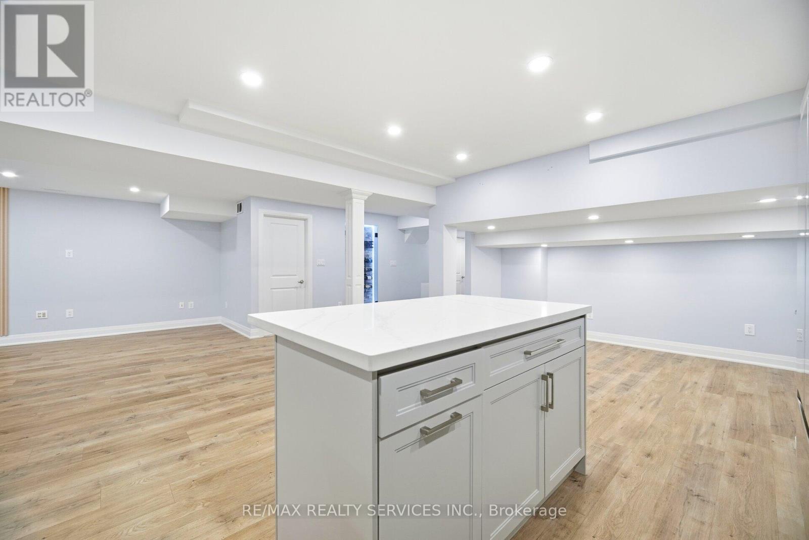 72 Bonnieglen Farm Boulevard, Caledon, Ontario  L7C 4C8 - Photo 40 - W12642840