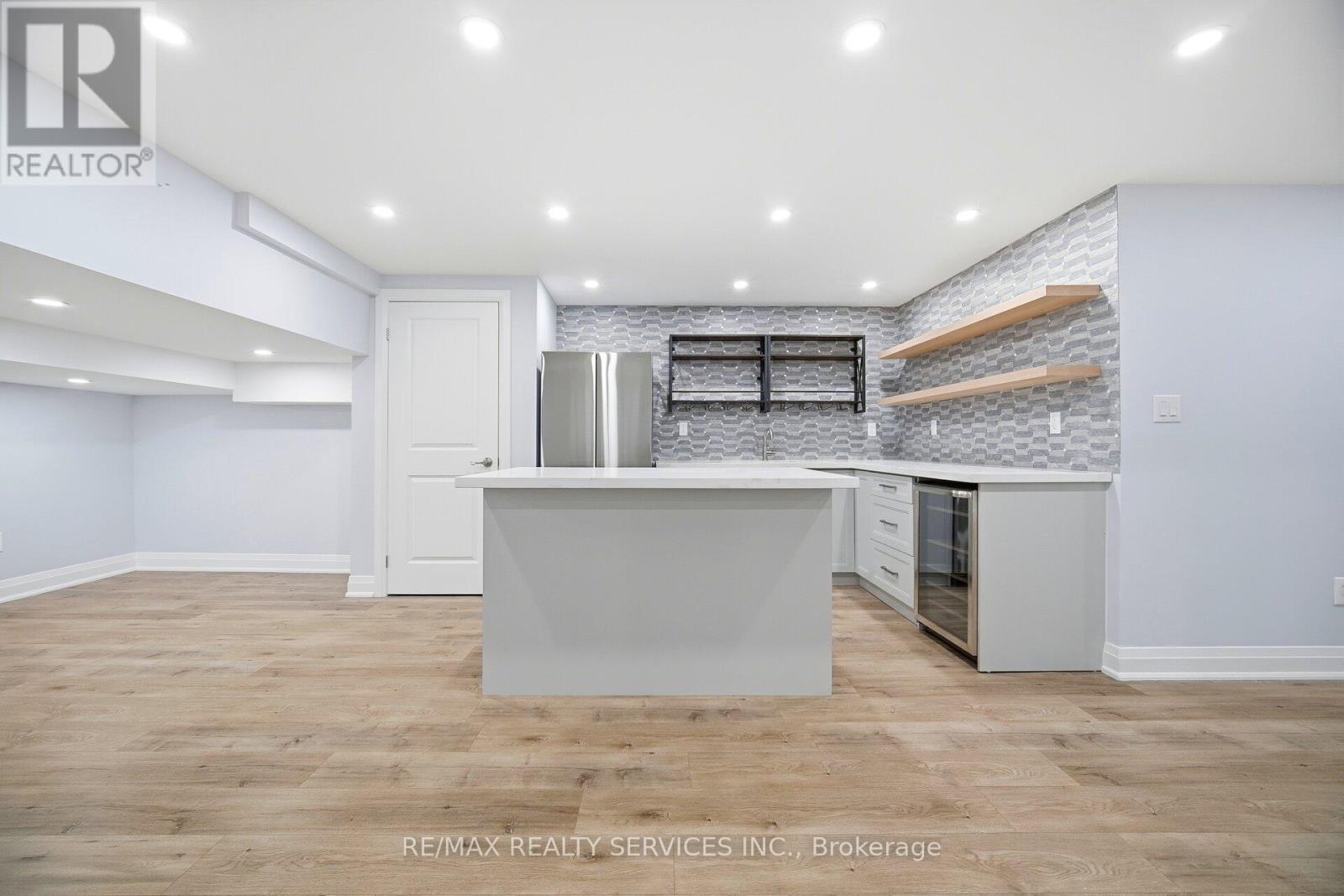 72 Bonnieglen Farm Boulevard, Caledon, Ontario  L7C 4C8 - Photo 38 - W12642840