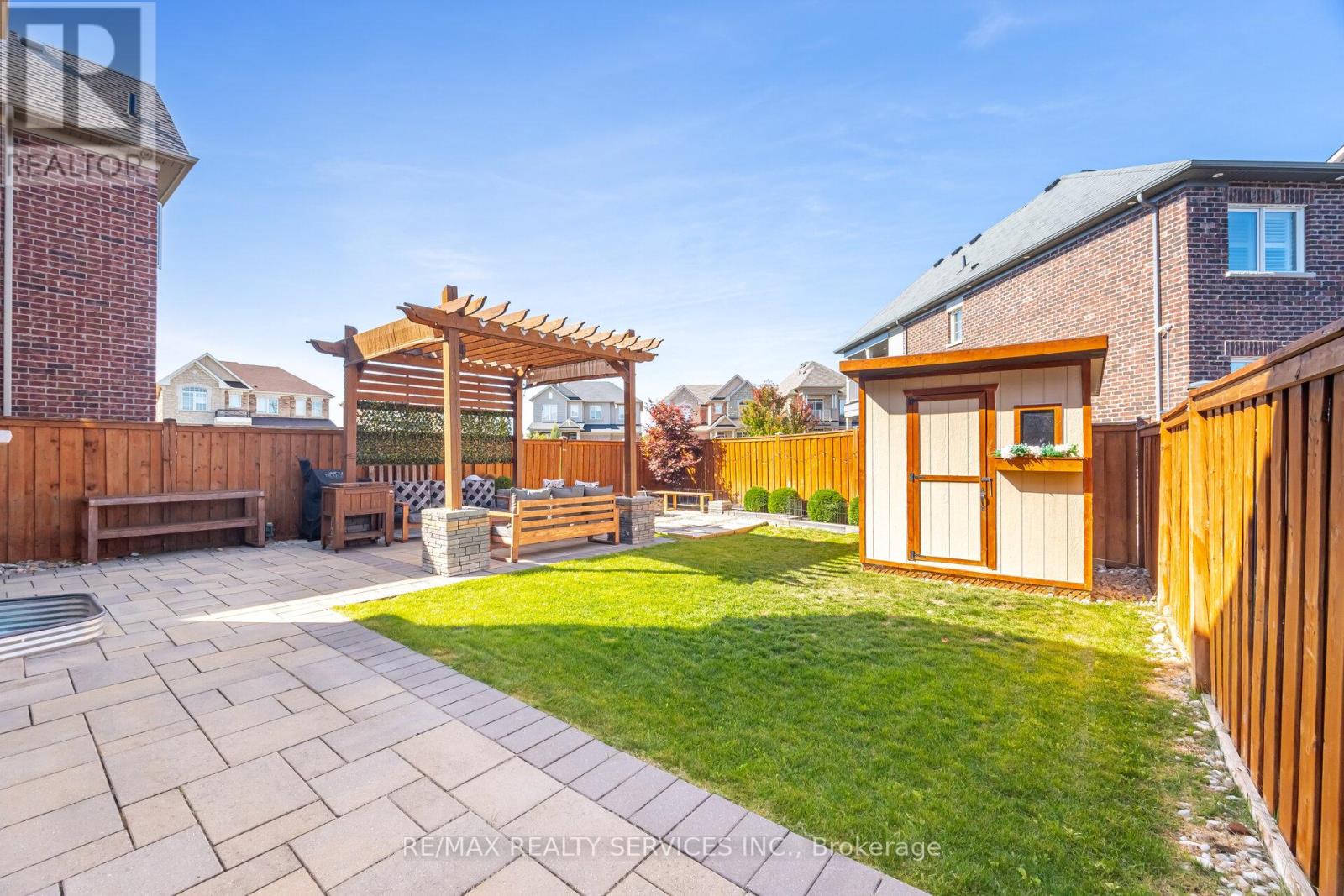 72 Bonnieglen Farm Boulevard, Caledon, Ontario  L7C 4C8 - Photo 45 - W12642840