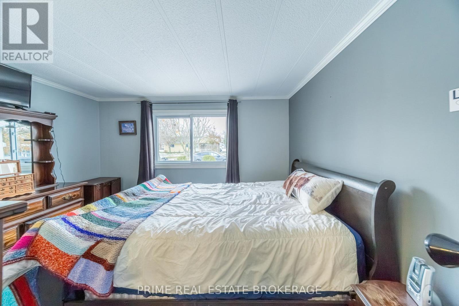 246 Southwinds Court, South Huron, Ontario  N0M 1T0 - Photo 15 - X12552472