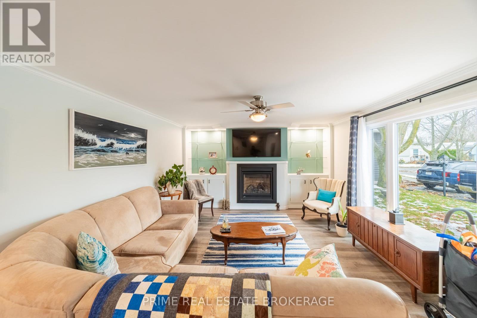 246 Southwinds Court, South Huron, Ontario  N0M 1T0 - Photo 4 - X12552472