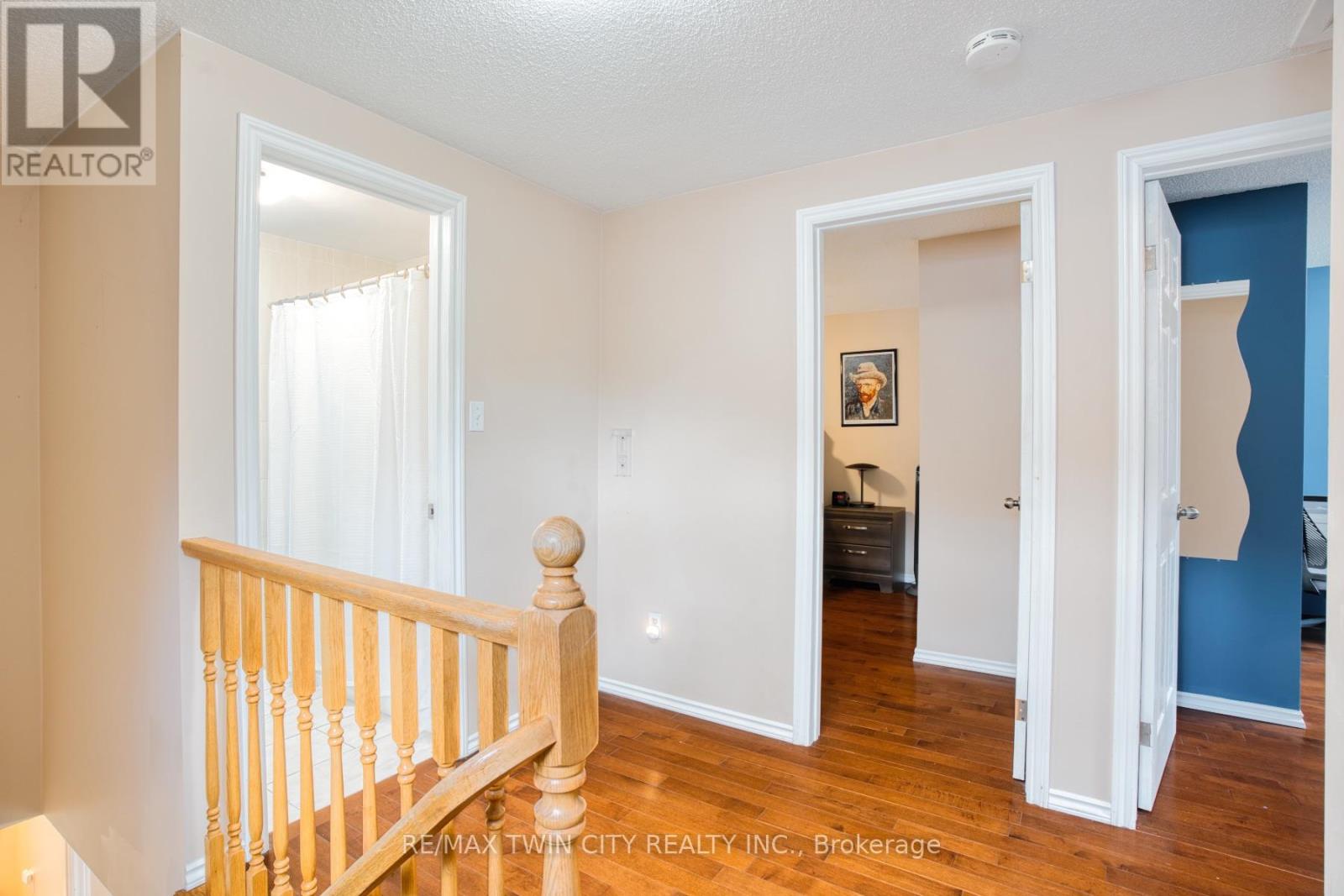 135 Eastforest Trail, Kitchener, Ontario  N2N 3E4 - Photo 17 - X12423328