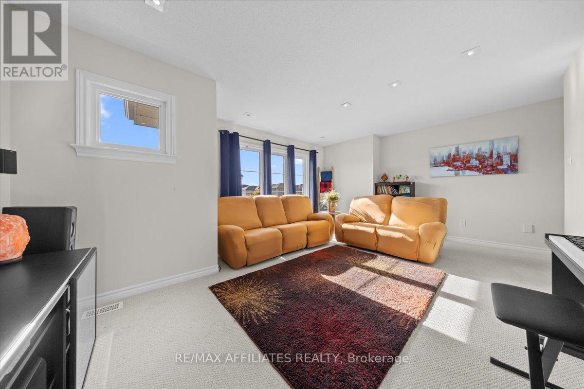 308 Equine Way, Ottawa, Ontario  K2V 0A7 - Photo 24 - X12472573