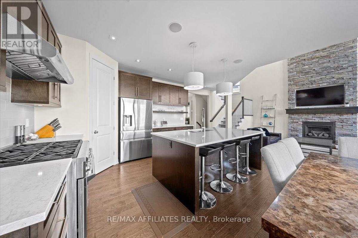 308 Equine Way, Ottawa, Ontario  K2V 0A7 - Photo 16 - X12472573