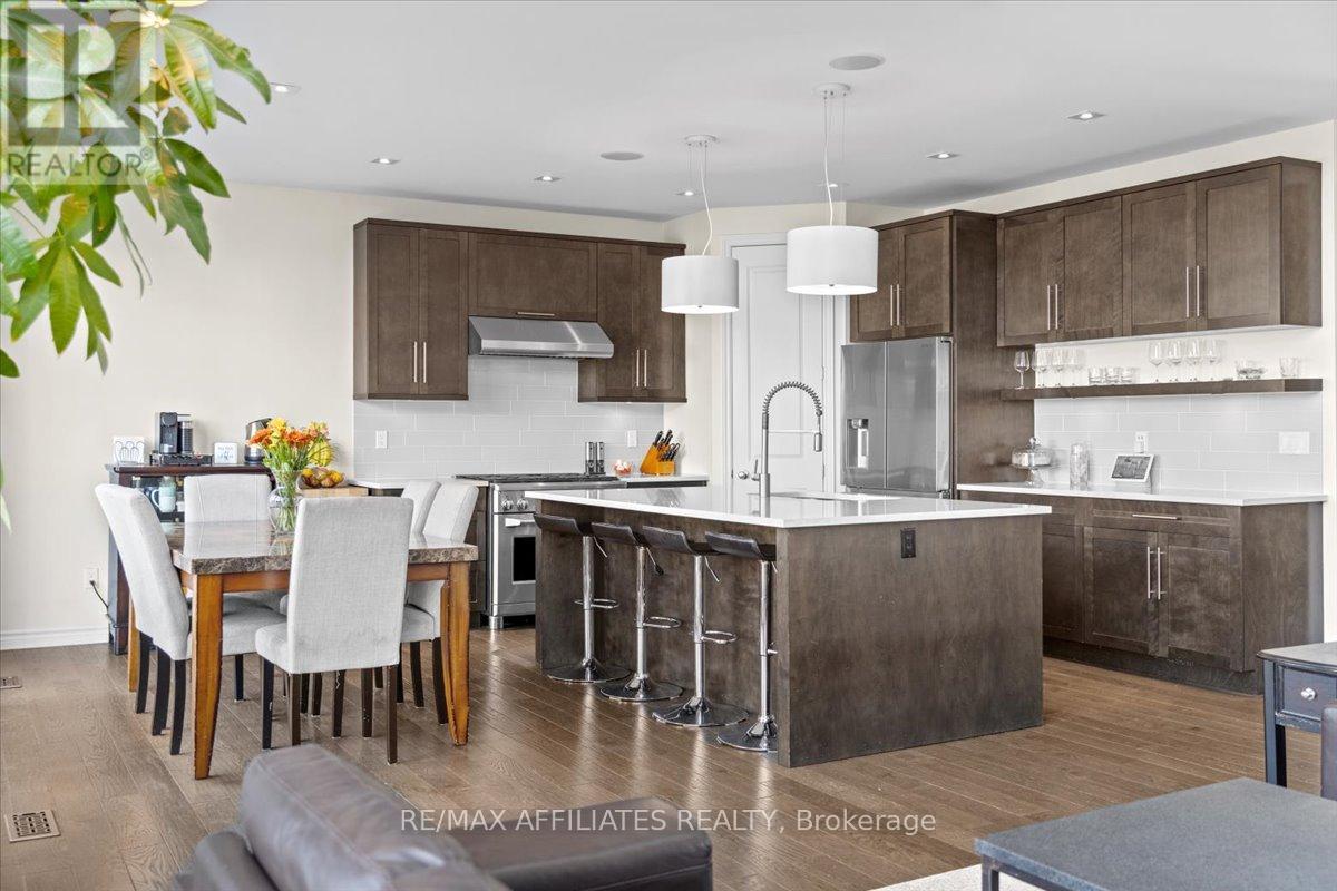 308 Equine Way, Ottawa, Ontario  K2V 0A7 - Photo 14 - X12472573