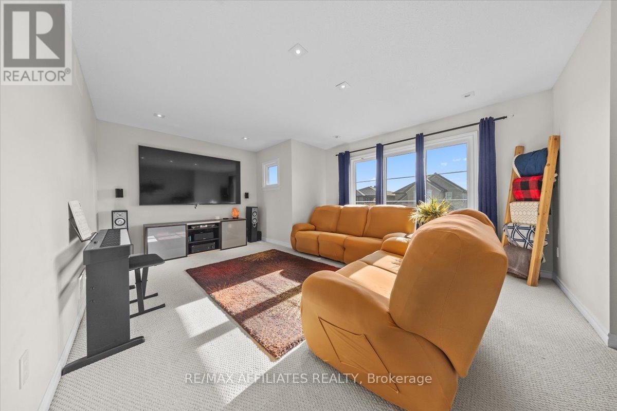 308 Equine Way, Ottawa, Ontario  K2V 0A7 - Photo 23 - X12472573