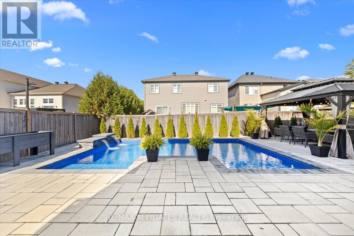 308 Equine Way, Ottawa, Ontario  K2V 0A7 - Photo 3 - X12472573