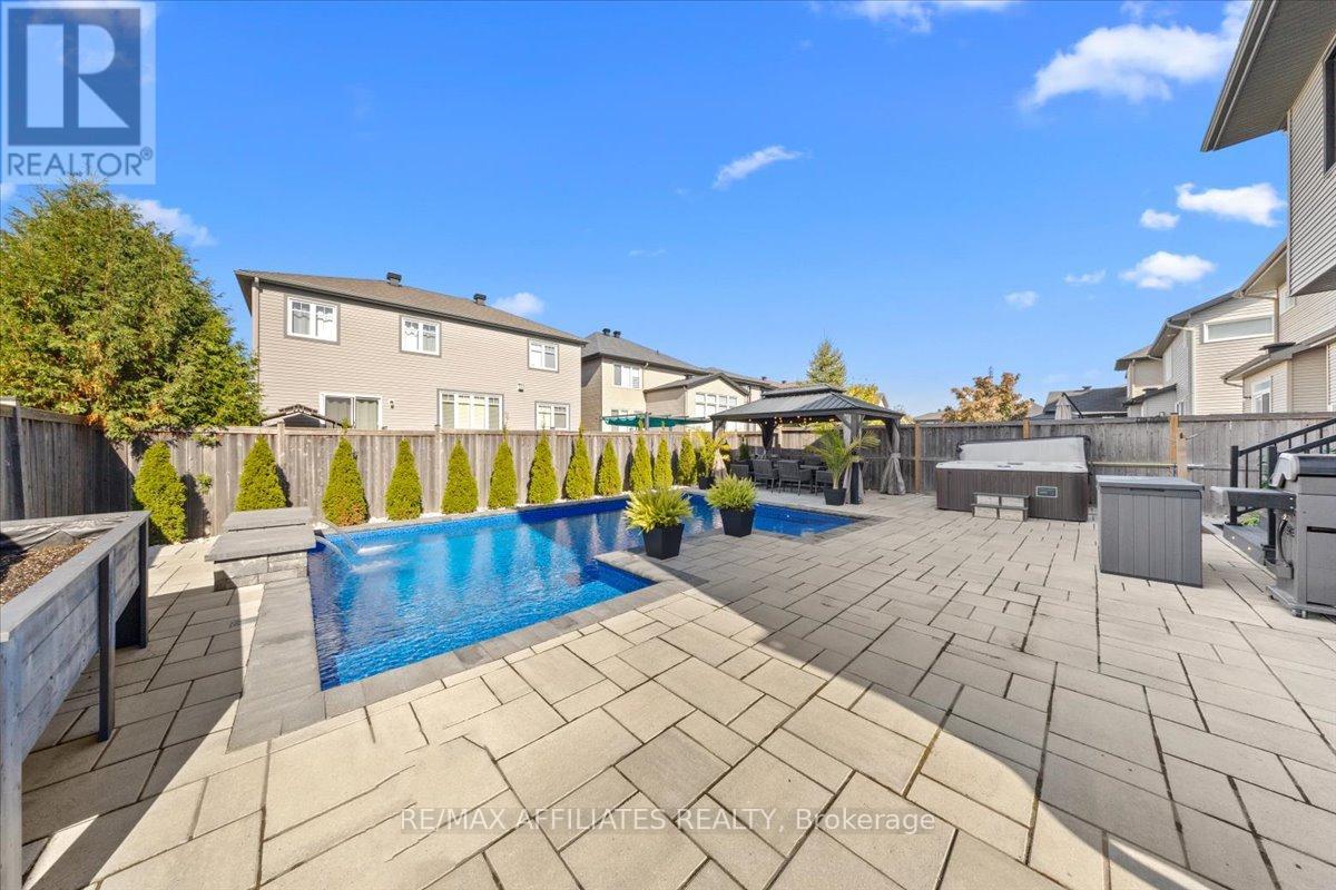 308 Equine Way, Ottawa, Ontario  K2V 0A7 - Photo 39 - X12472573