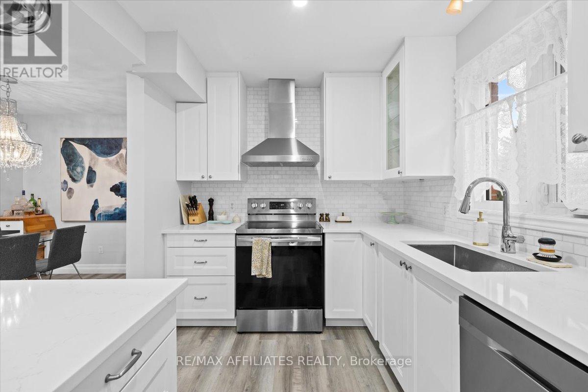 34 Woodgate Way, Ottawa, Ontario  K2J 4C9 - Photo 12 - X12564148