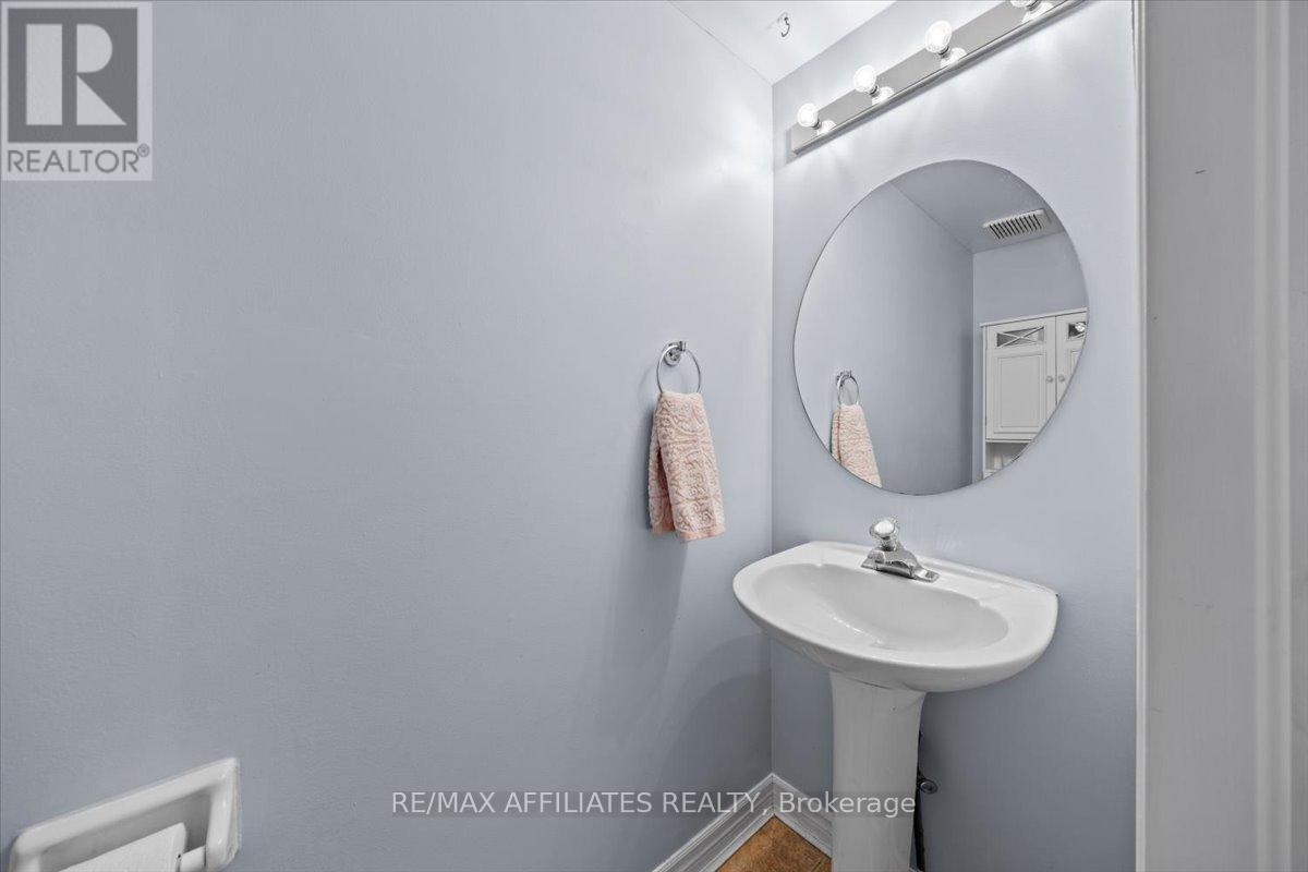 34 Woodgate Way, Ottawa, Ontario  K2J 4C9 - Photo 16 - X12564148