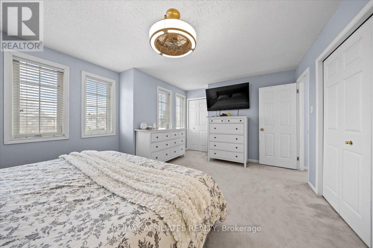 34 Woodgate Way, Ottawa, Ontario  K2J 4C9 - Photo 25 - X12564148