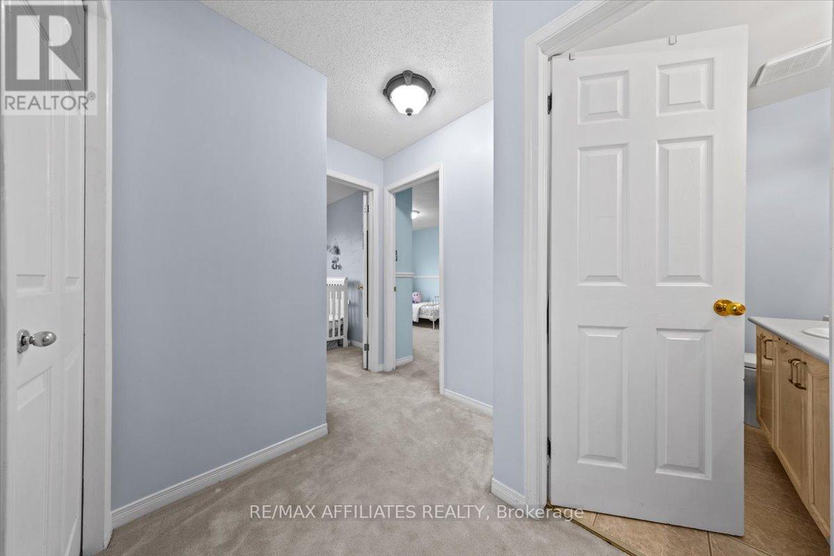 34 Woodgate Way, Ottawa, Ontario  K2J 4C9 - Photo 22 - X12564148