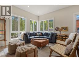 2116 Panorama Drive Unit# 206, Panorama, British Columbia
