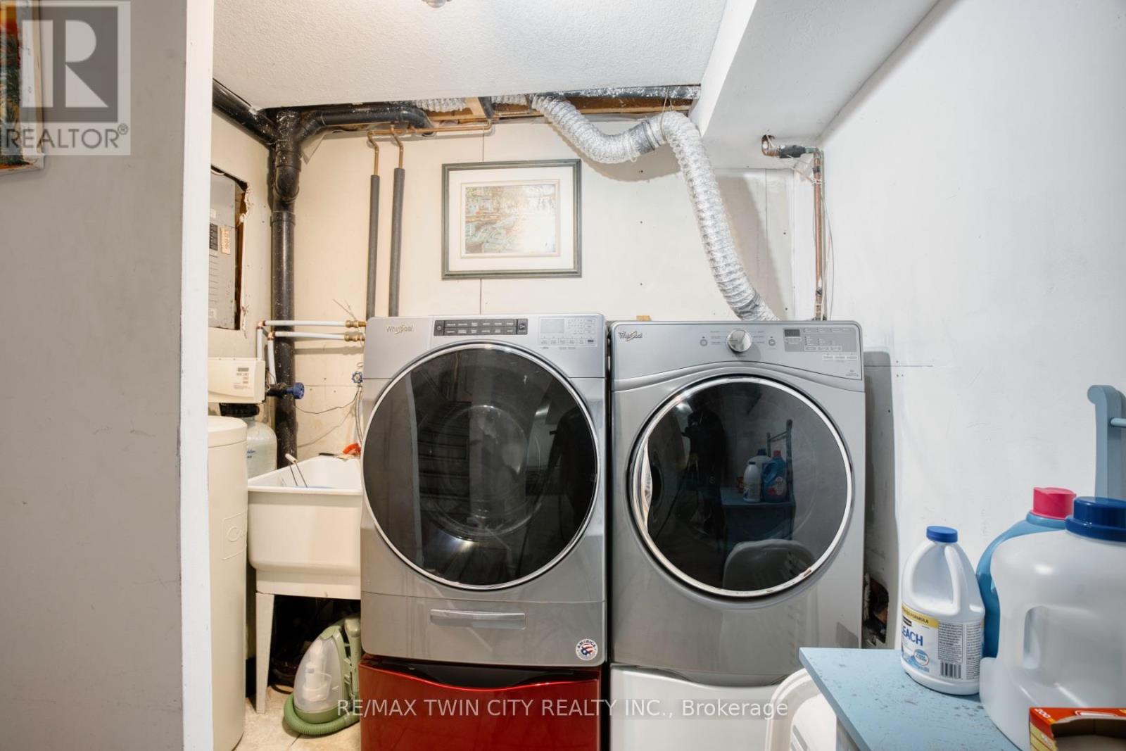 135 Eastforest Trail, Kitchener, Ontario  N2N 3E4 - Photo 30 - X12423328