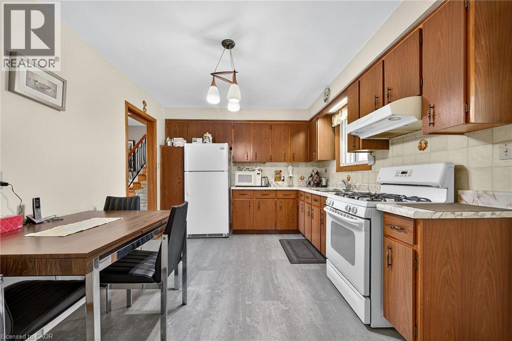 5 Third Road E, Stoney Creek, Ontario  L8J 3J5 - Photo 10 - 40788485