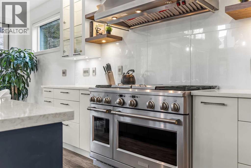 445 Stewart Creek Close, Canmore, Alberta  T1W 0L6 - Photo 18 - A2271598