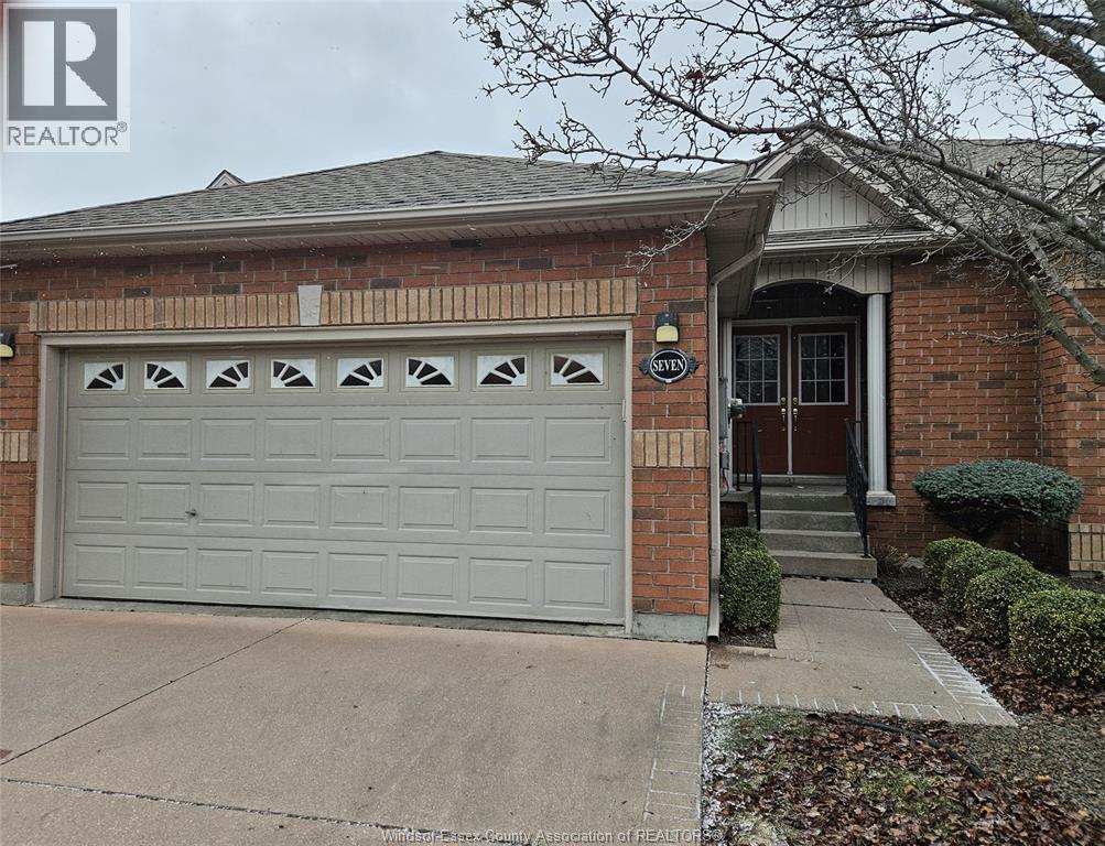 32 ROBSON Unit# 7, leamington, Ontario