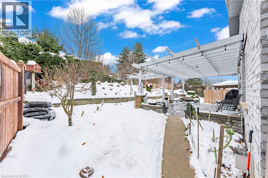 44 Dineen Court, Kitchener, Ontario  N2B 3X3 - Photo 45 - 40794163