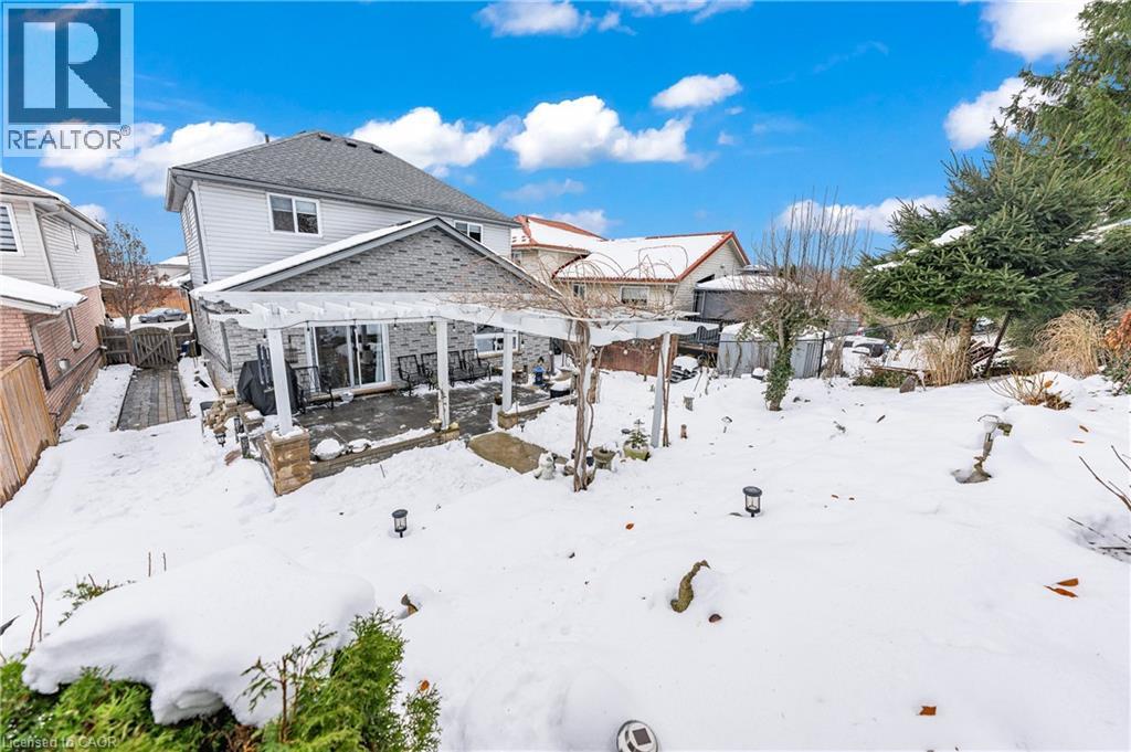 44 Dineen Court, Kitchener, Ontario  N2B 3X3 - Photo 46 - 40794163