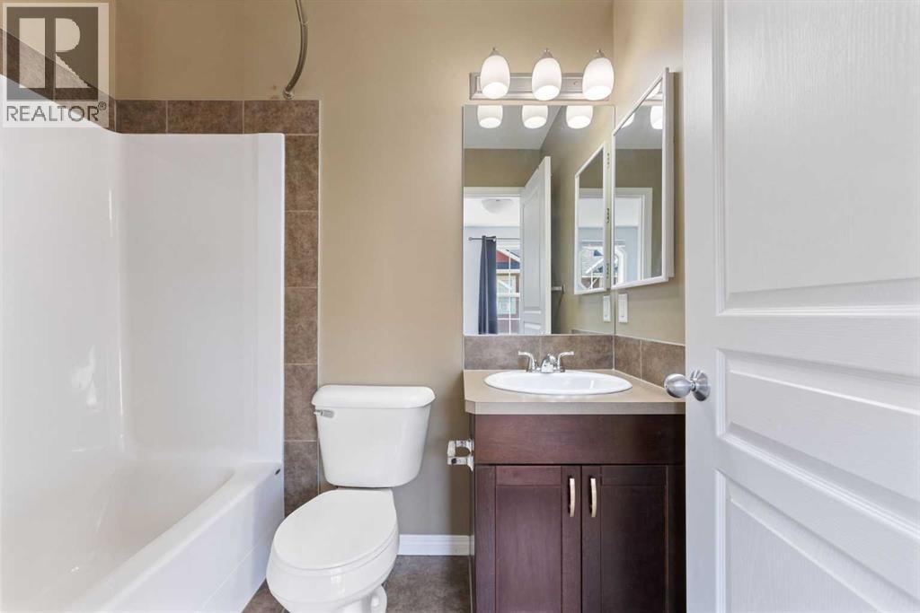 145 Auburn Bay Common Se, Calgary, Alberta  T3M 0M5 - Photo 17 - A2258110