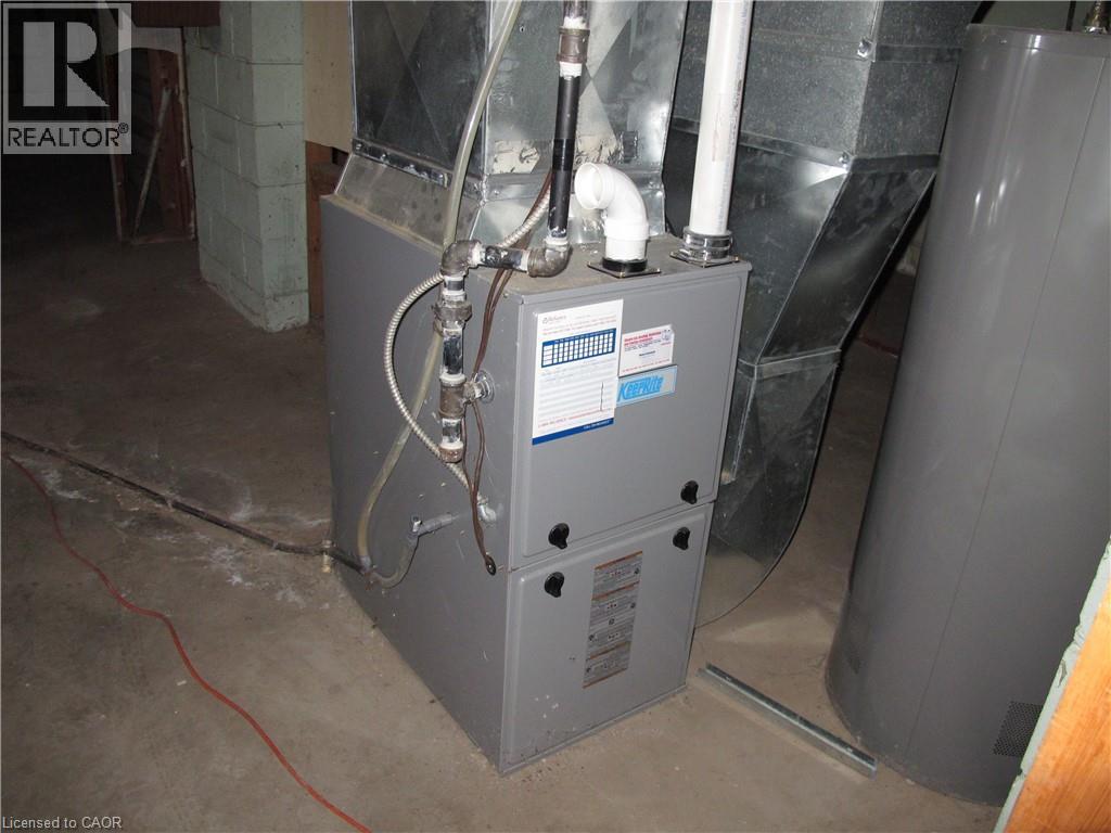 5280 Woodhaven Drive, Burlington, Ontario  L7L 3T4 - Photo 15 - 40794591