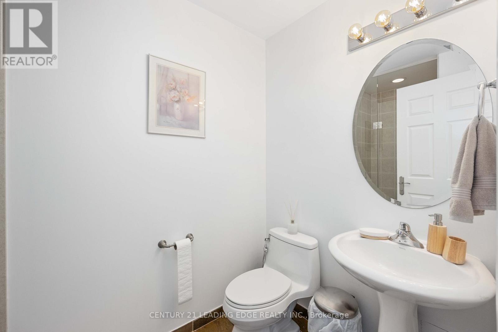 Lph02 - 763 Bay Street, Toronto, Ontario  M5G 2R3 - Photo 27 - C12642796