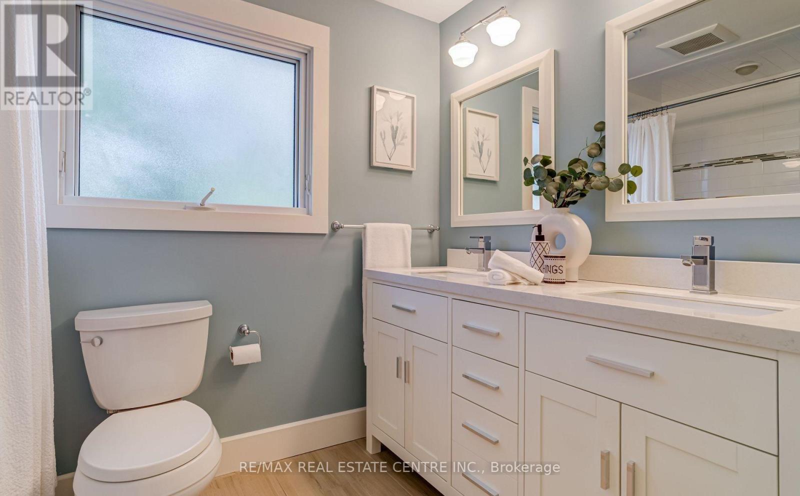 196 Sabel Street, Oakville (Br Bronte), Ontario  L6L 3V4 - Photo 26 - W12641666