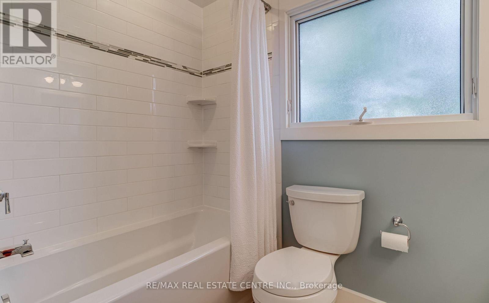 196 Sabel Street, Oakville (Br Bronte), Ontario  L6L 3V4 - Photo 27 - W12641666