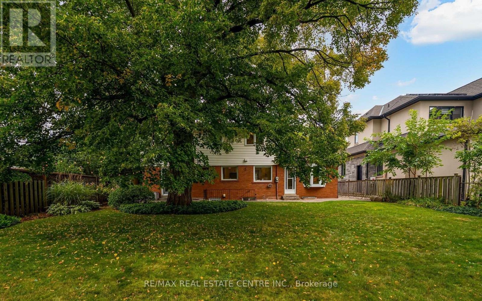 196 Sabel Street, Oakville (Br Bronte), Ontario  L6L 3V4 - Photo 39 - W12641666