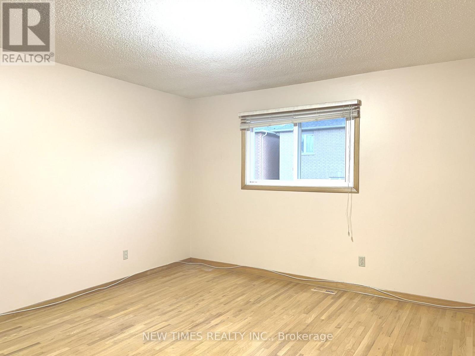 19 Coverdale Crescent, Toronto (Steeles), Ontario  M1V 2S6 - Photo 9 - E12642920