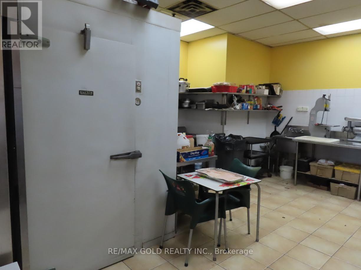 67 - 2300 Finch Avenue, Toronto (Humber Summit), Ontario  M9M 2Y3 - Photo 9 - W12642518