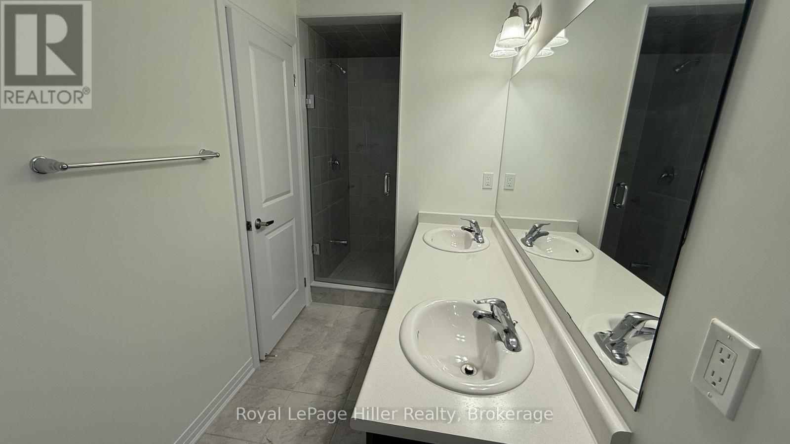 941 Douro Street, Stratford, Ontario  N5A 0M2 - Photo 10 - X12575786