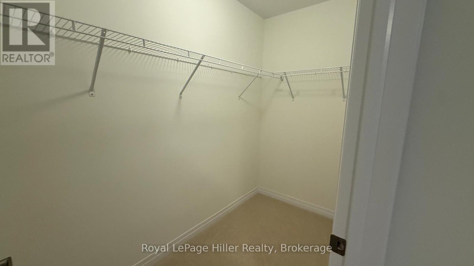 941 Douro Street, Stratford, Ontario  N5A 0M2 - Photo 12 - X12575786