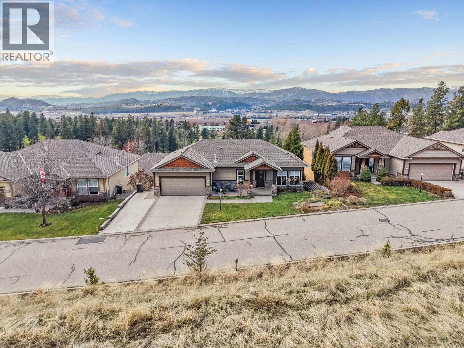 3582 Camelback Drive, Kelowna, British Columbia  V1X 8A7 - Photo 47 - 10371375