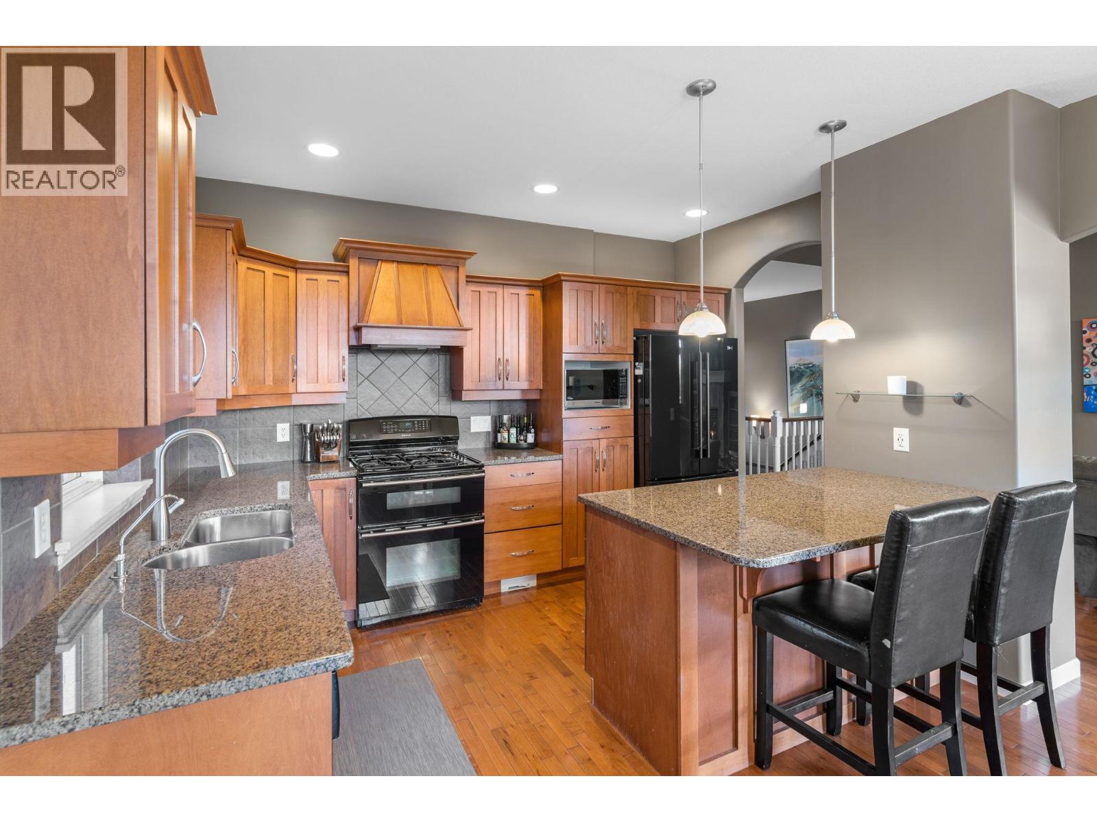 3582 Camelback Drive, Kelowna, British Columbia  V1X 8A7 - Photo 6 - 10371375