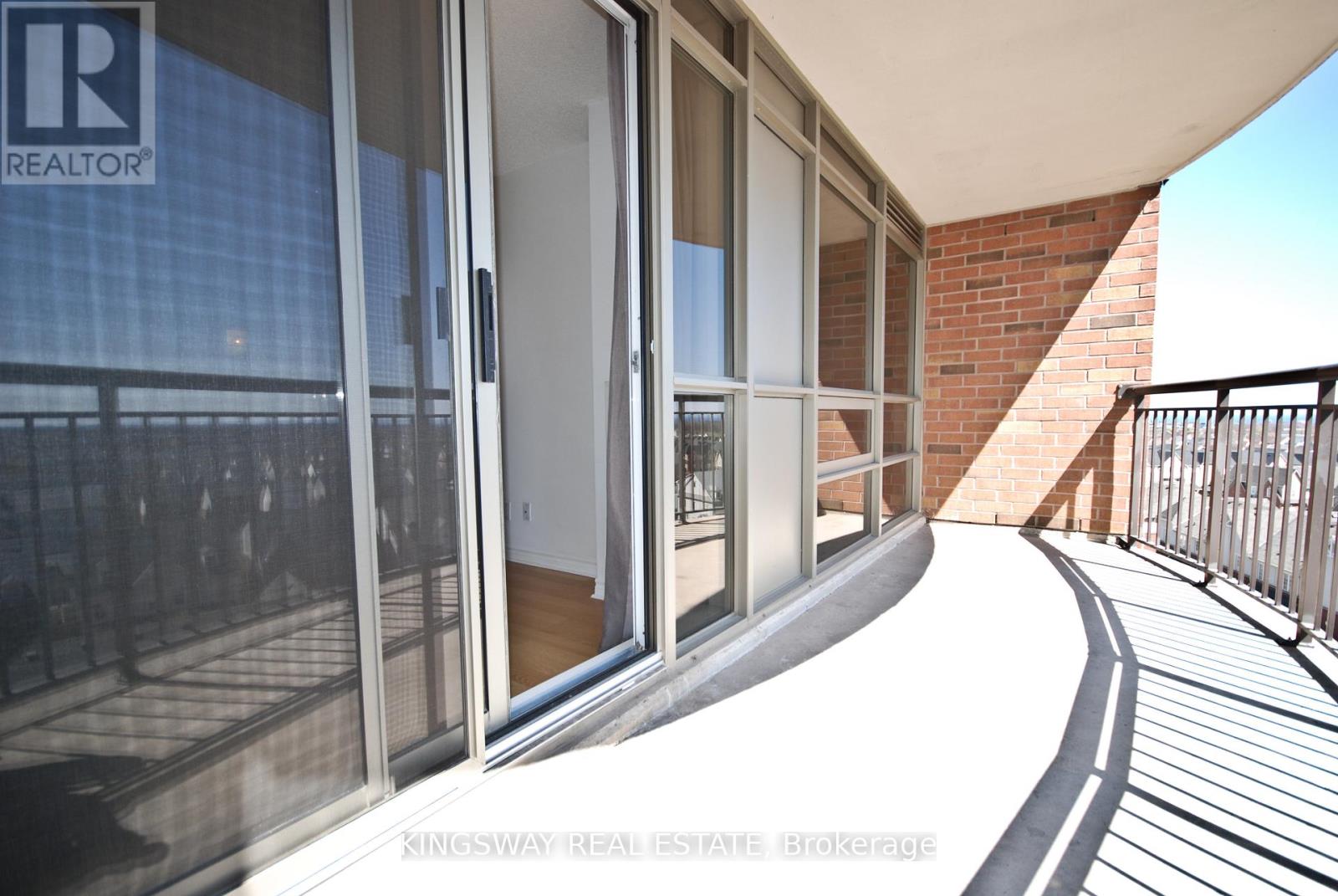 804 - 2391 Central Park Drive, Oakville, Ontario  L6H 0E4 - Photo 12 - W12642854