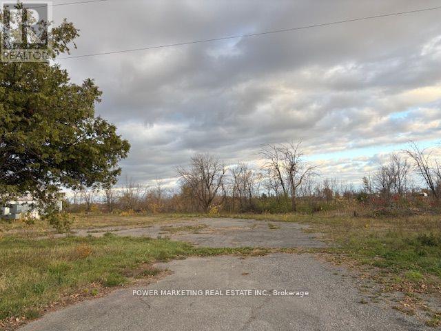 13210 River Road, North Dundas, Ontario K7R 3K8 - Photo 7 - X12641932