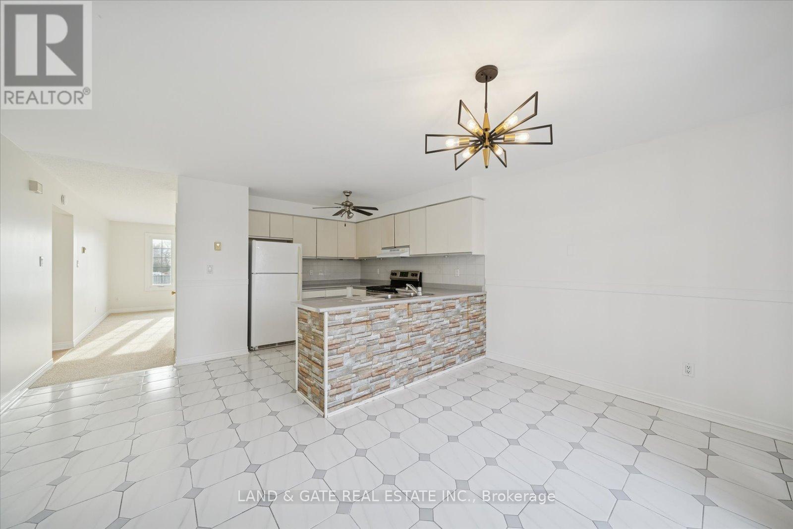 #3 - 314 Hillside Avenue, Oshawa, Ontario  L1J 1T5 - Photo 11 - E12642994