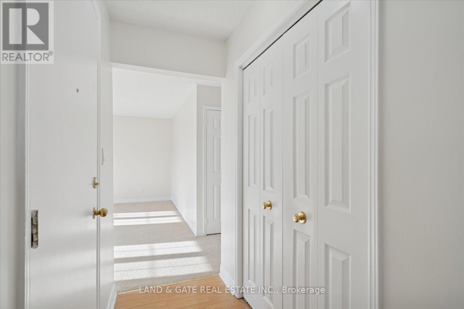 #3 - 314 Hillside Avenue, Oshawa, Ontario  L1J 1T5 - Photo 4 - E12642994