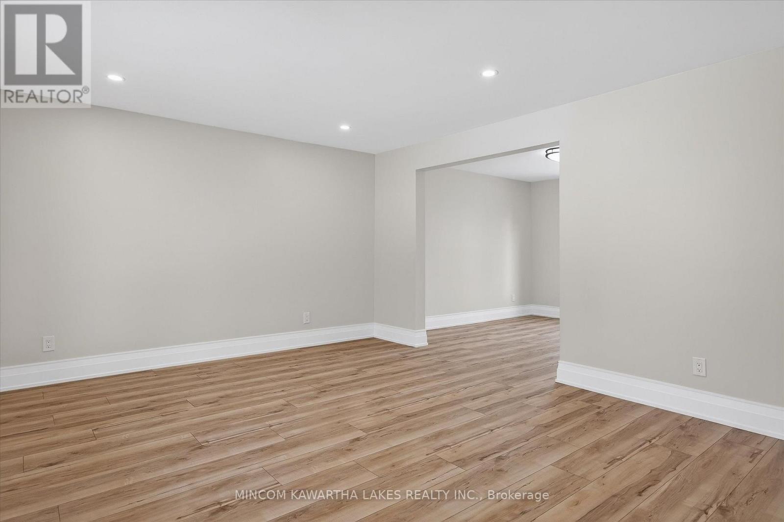 1320 Albertus Avenue, Peterborough, Ontario  K9J 7S3 - Photo 9 - X12642962