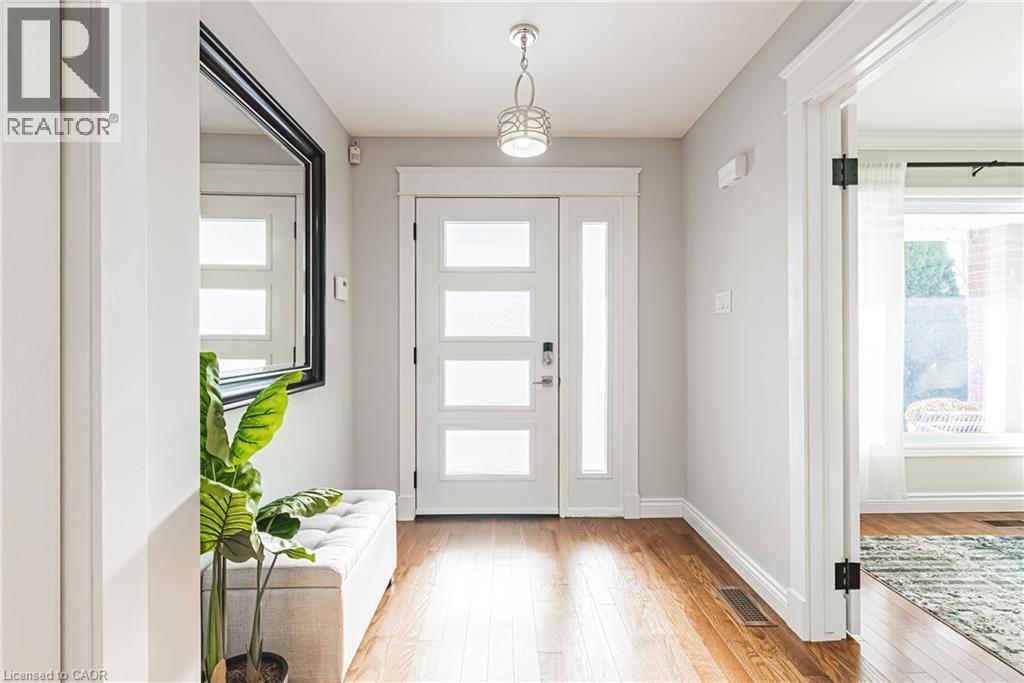 106 Highbury Drive, Stoney Creek, Ontario  L8J 3P2 - Photo 5 - 40793665