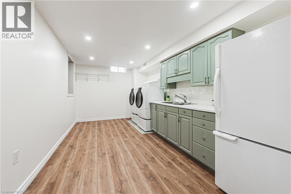 106 Highbury Drive, Stoney Creek, Ontario  L8J 3P2 - Photo 36 - 40793665