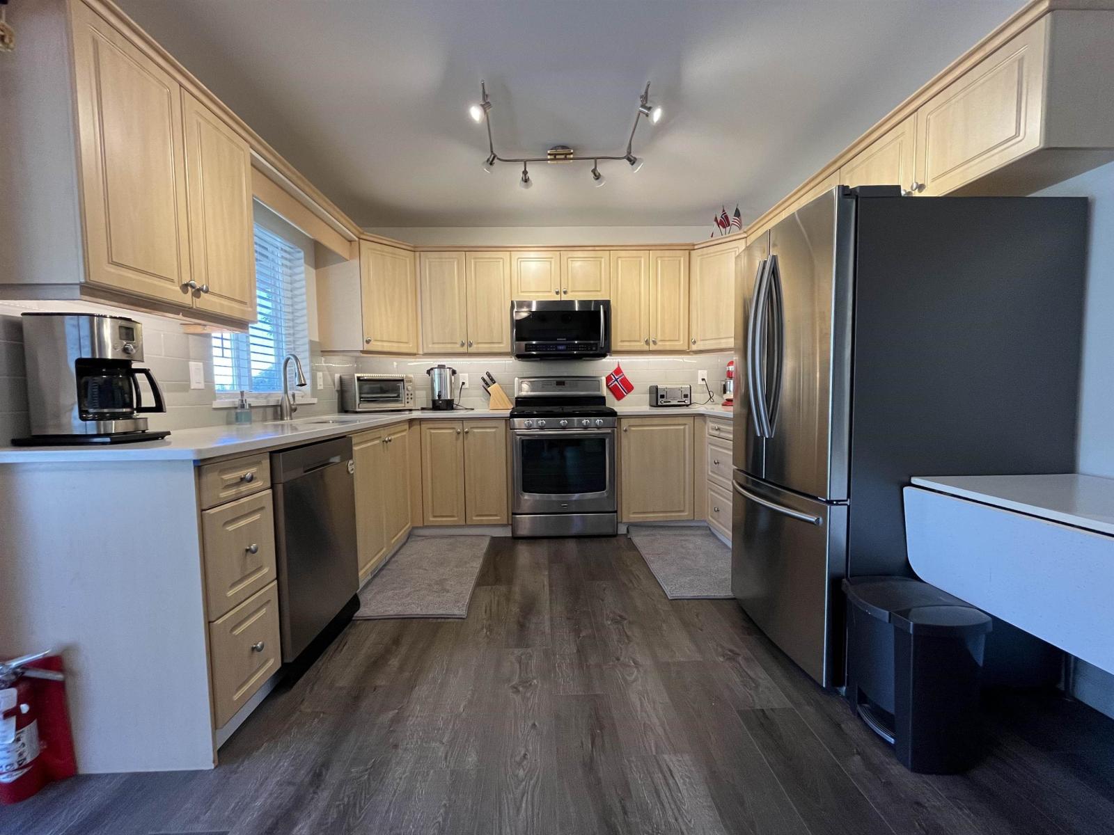 5800 Jinkerson Road, Promontory, Chilliwack, British Columbia  V2R 0C8 - Photo 17 - R3074469