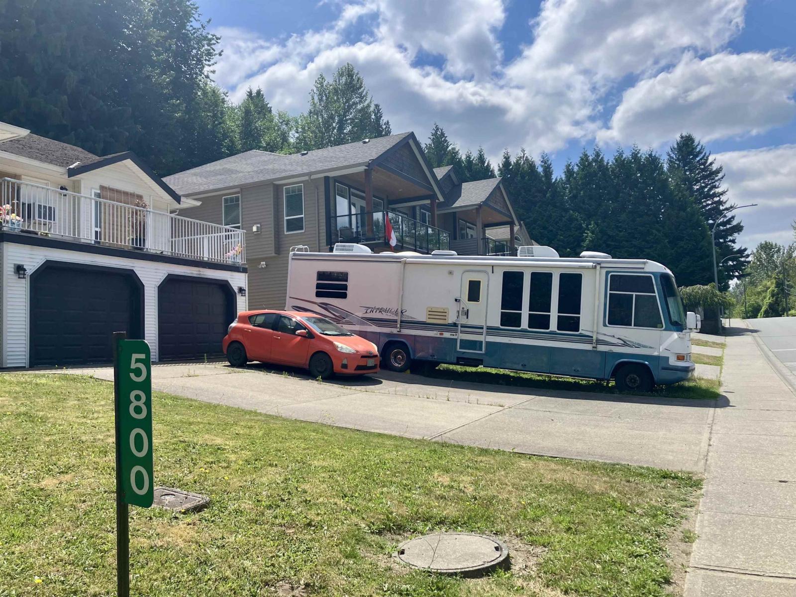 5800 Jinkerson Road, Promontory, Chilliwack, British Columbia  V2R 0C8 - Photo 2 - R3074469