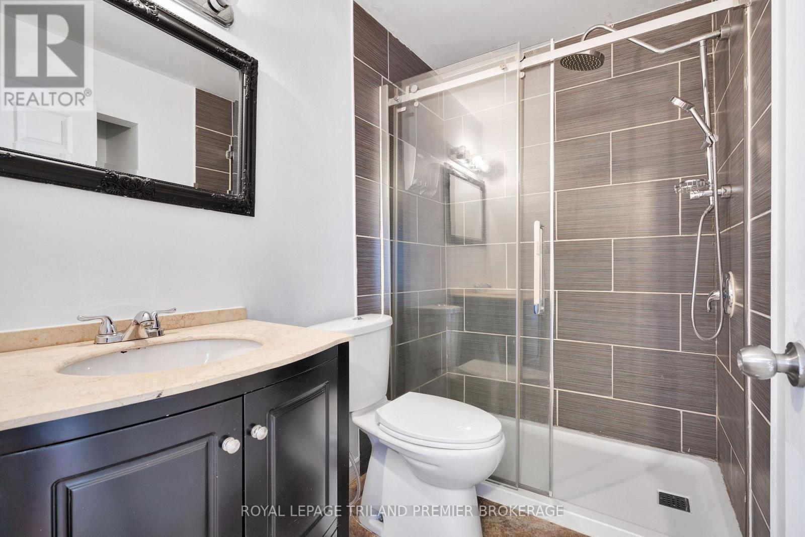 331 Thompson Road, London South, Ontario  N5Z 2Z4 - Photo 26 - X12642968