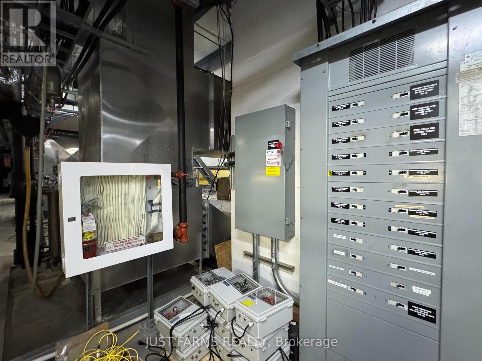 2899 Cromarty Drive, Thames Centre (Putnam), Ontario  N0L 2B0 - Photo 12 - X12642998